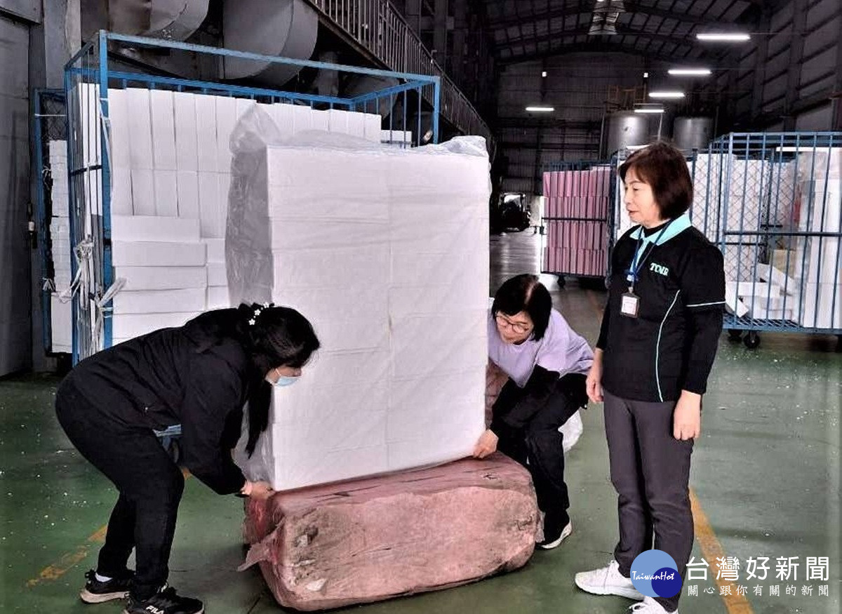 婦失業返鄉求職遇阻    大村就服「僱用獎助措施」助她穩定就業重拾笑容