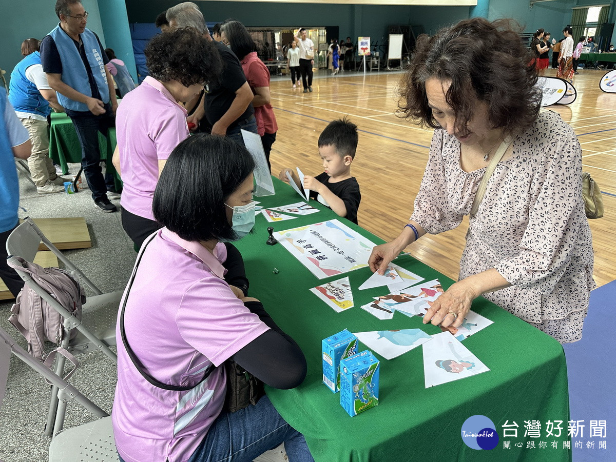 活動多元有趣益智。（南投縣團委會提供）