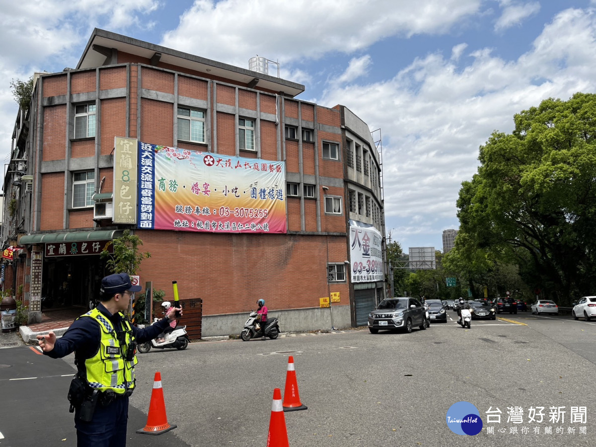 端午節連假人潮湧入，大溪警方交通疏導措施上路。