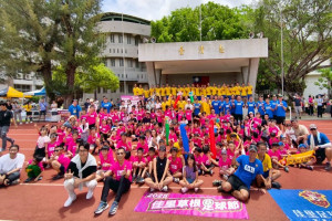 出席者大合照。
