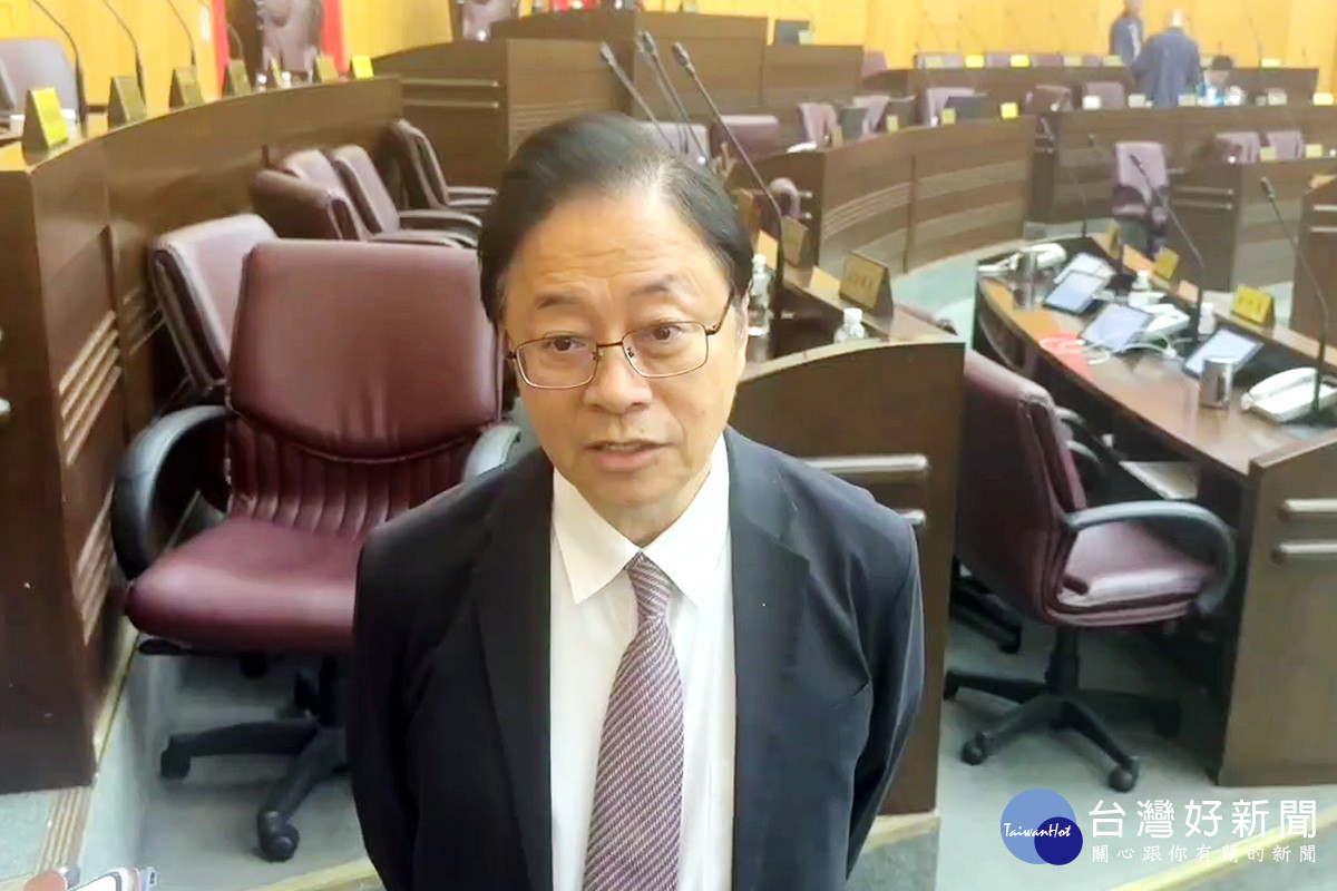 桃園市長張善政回應，民進黨不要見獵心打擊市府士氣。