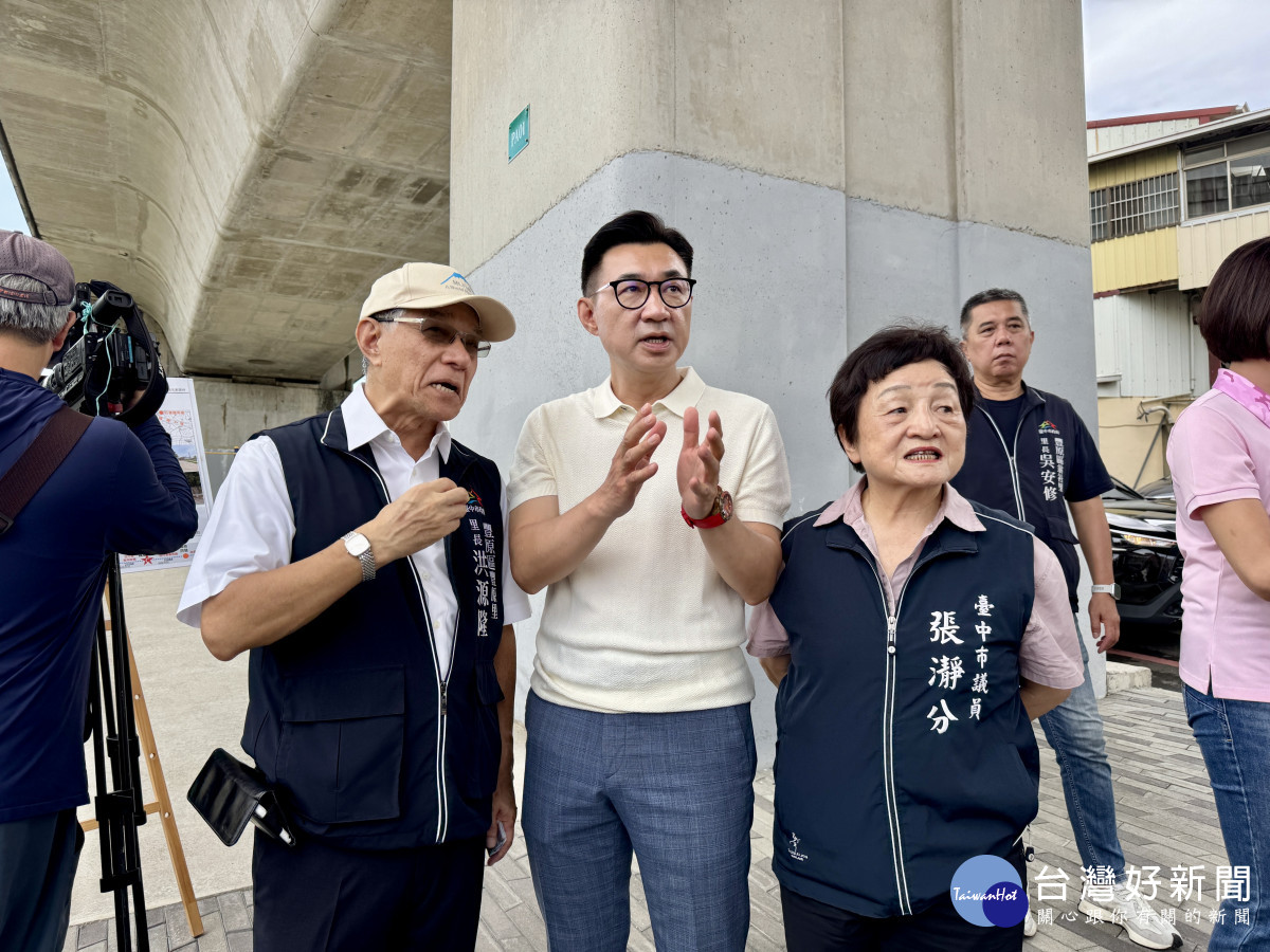 立法院副院長江啟臣推動「綠空廊道」串聯「東、后豐自行車道」 。