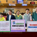 民進黨議員王立任（左二）等人指出，夾娃娃機氾濫造成占用騎樓、擅改機台、保夾金額過高，甚至販售成人用品等違規狀況。