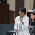 許淑華盼中央依新公布財劃法足額核撥。（記者扶小萍攝）