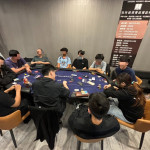 中正大學附近某桌遊館以「德州撲克協會」名義舉辦限時錦標賽，還聯名大學德州撲克社團吸引學生賭客／警方提供
