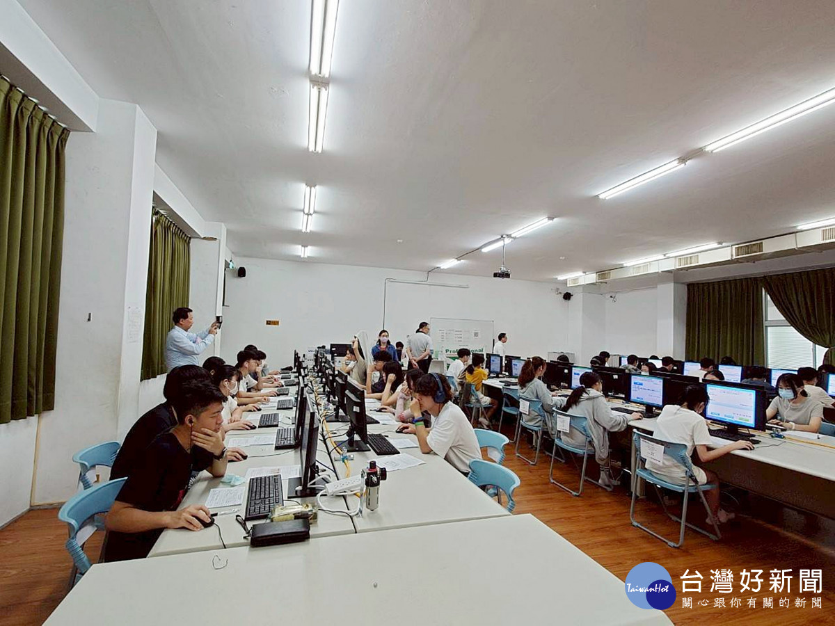 當技職遇上雙語        桃園菁英盃開啟語言與專業的交會點