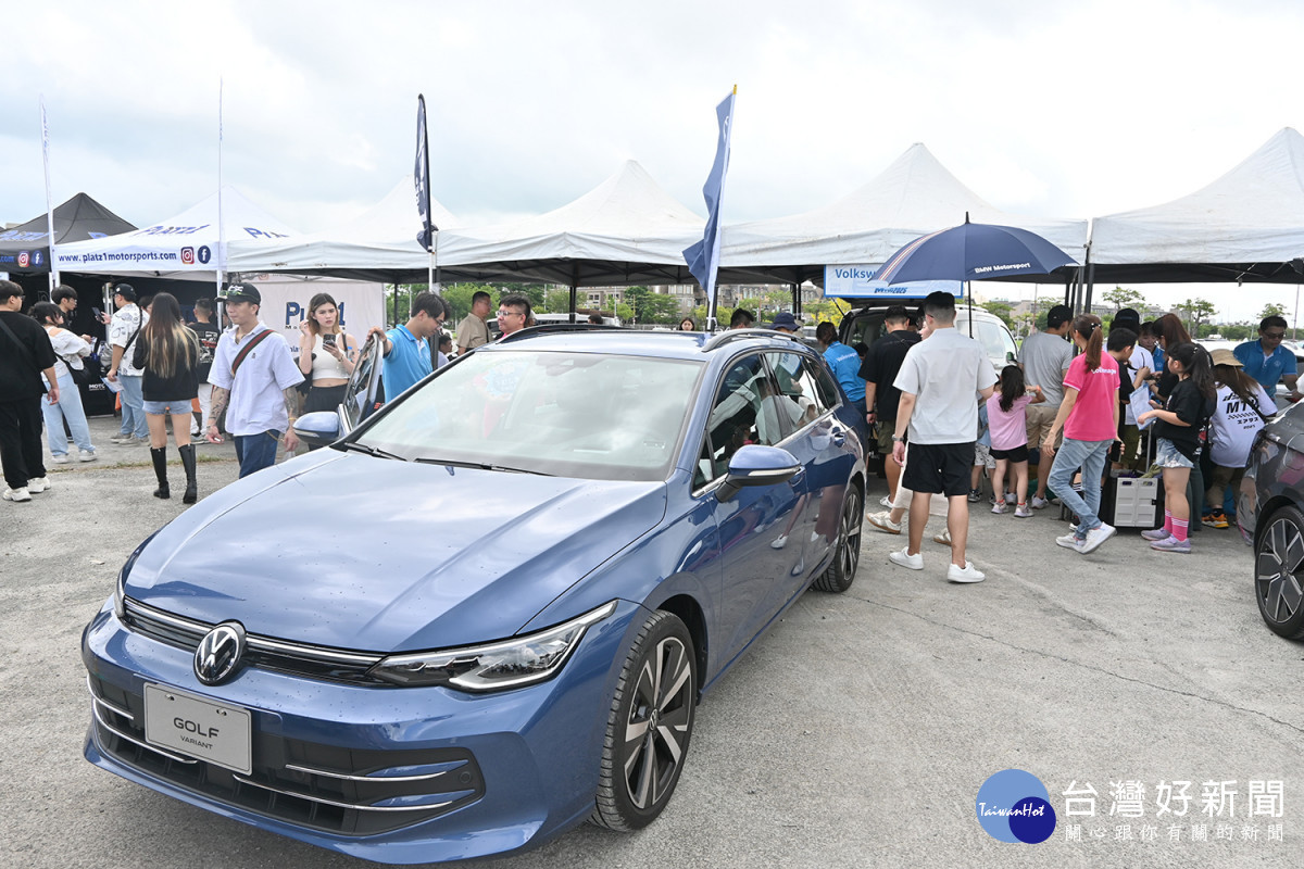 福斯宗承汽車特別到場設攤展出The New Golf Variant及The All-New Passat兩款新車／陳致愷攝影