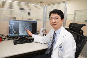 劉俊廷副院長指出，若有血壓控制不佳的困擾，應積極尋求專業醫療評估與協助。