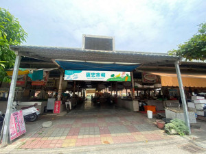 雲林縣三處市集獲「市集美學升級暨攤鋪優化計畫」及雲林溪攤販臨時集中場入選「綠色低碳輔導計畫」／縣府提供