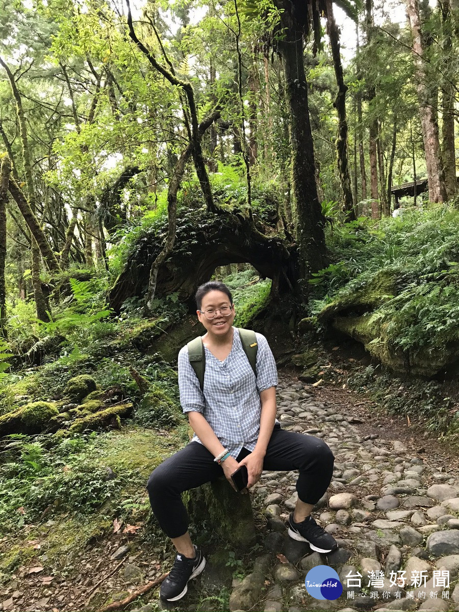 暨大資工系陳依蓉教授雖因病去世，但卻以另一種形式，繼續照護學生勇敢追求科技夢。（圖/暨大提供）