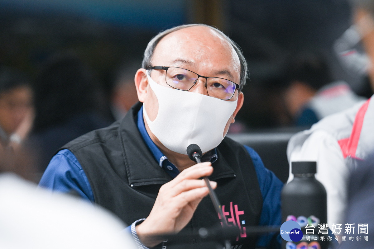 桃園市政府文化局長邱正生。
