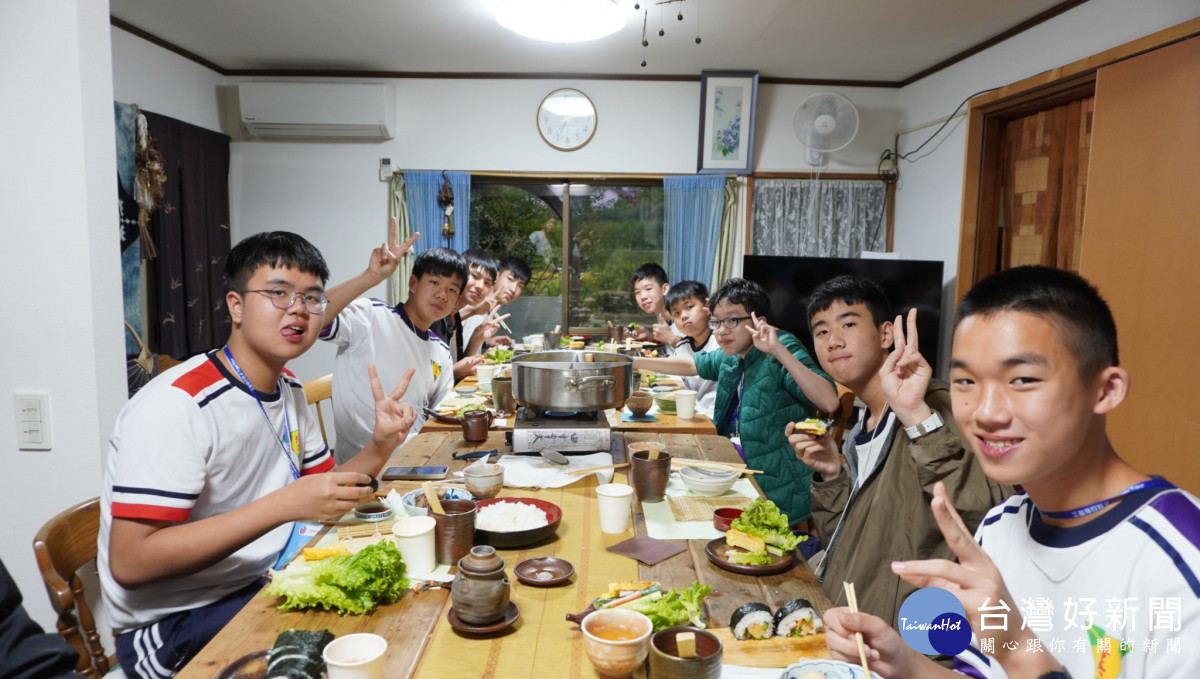學生入住接待家庭，體驗日本居家生活。<br />
