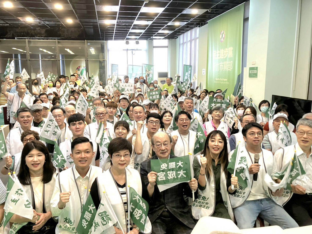 「大罷免」大成功。