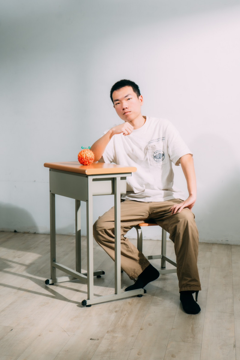 邵佑令同學設計S.A.F.E.  智慧生存棒。