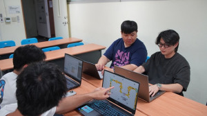 計算流體力學 (CFD) 軟體。林重鎣