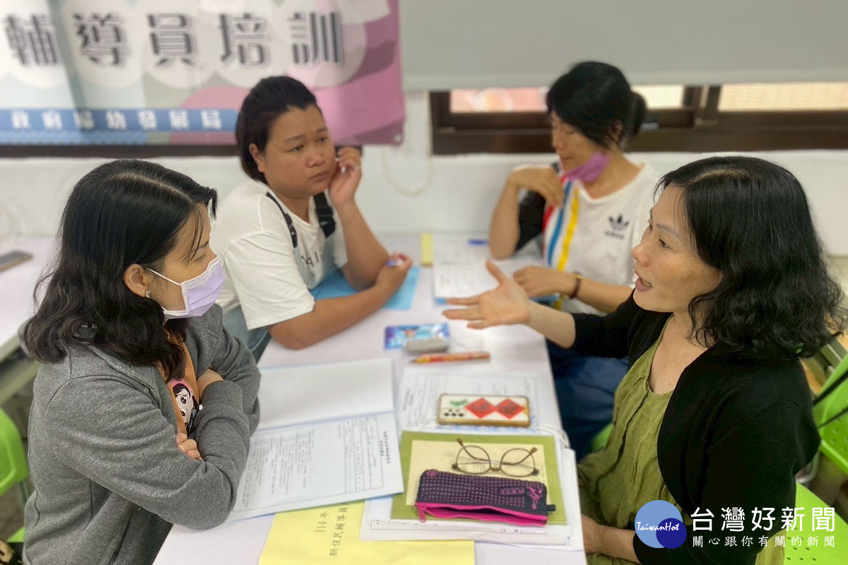 桃園市政府婦幼發展局辦理新住民輔導員培訓課程。