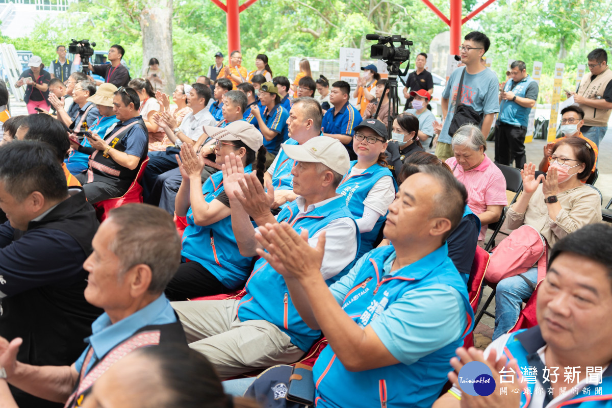 市民相當開心復興區擁有YouBike新站點。<br />
<br />
