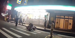 蘆竹熱心居民見義勇為協助警方逮捕嫌犯。