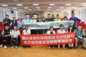 雲林縣長張麗善今天率交通工務局局長汪令堯，偕同議員林深、吳蕙蘭、許留賓、李明哲、麥寮鄉長許忠富及多位代表及村長等，在麥寮鄉公所辦理地方說明會，向鄉親說明評估案內容／翻攝照片