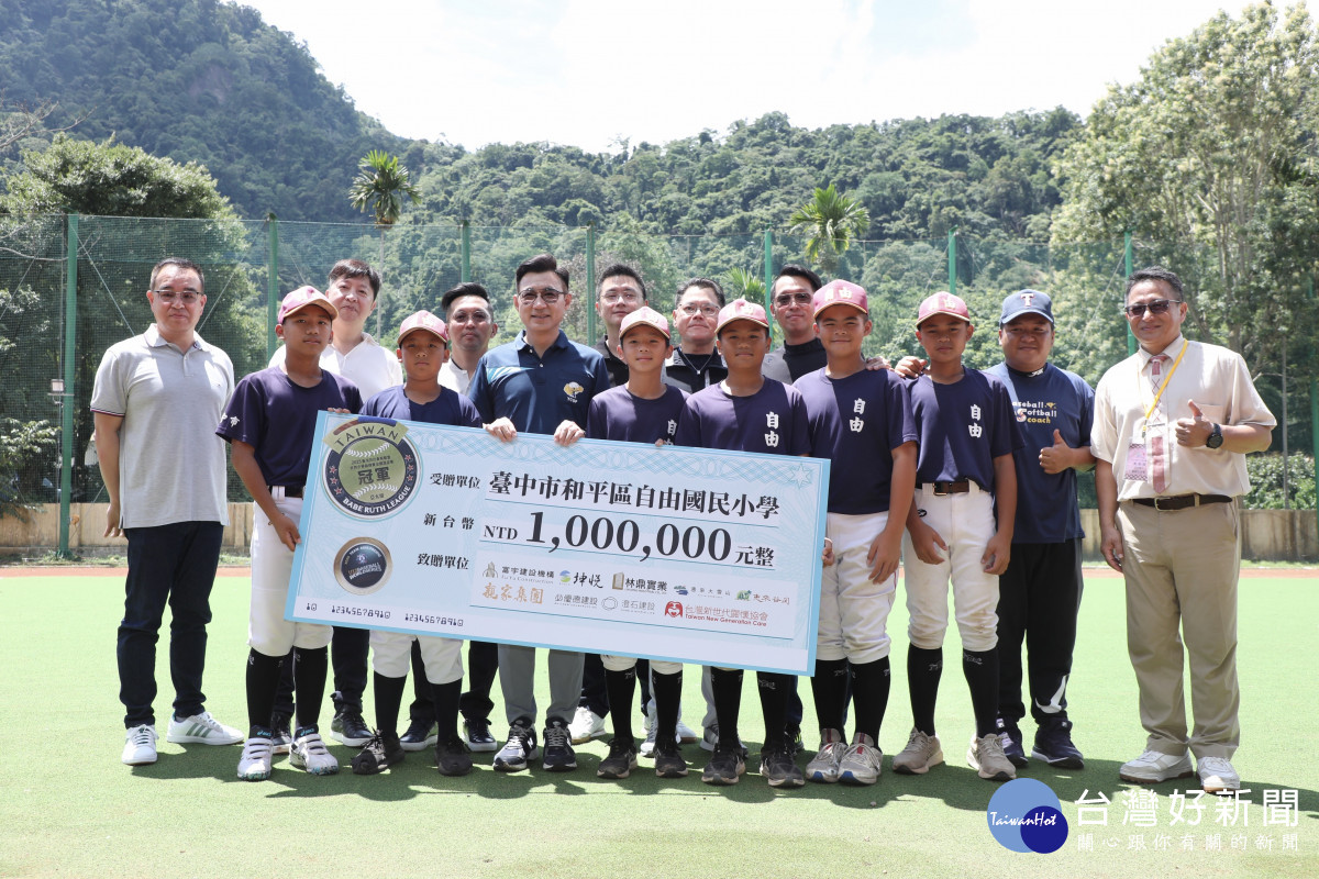 江啟臣副院長奔走企業贊助百萬，力挺孩子出國比賽為國爭光