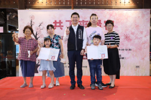 幼兒園學童組得獎者合影。