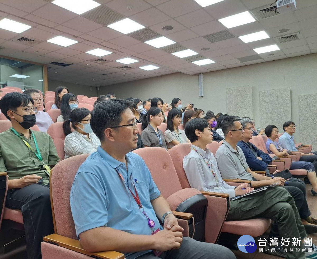 客家局同仁踴躍參與研習。