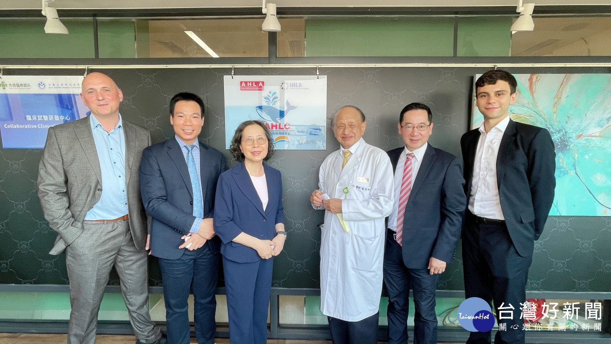 台灣健康識能與傳播學會在彰化秀傳成立辦公室　<br />
，推廣預防醫學不遺餘力。圖／秀傳提供