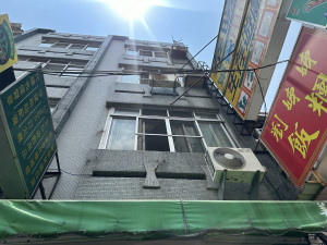 豐原發生一家五口陳屍住處2樓。