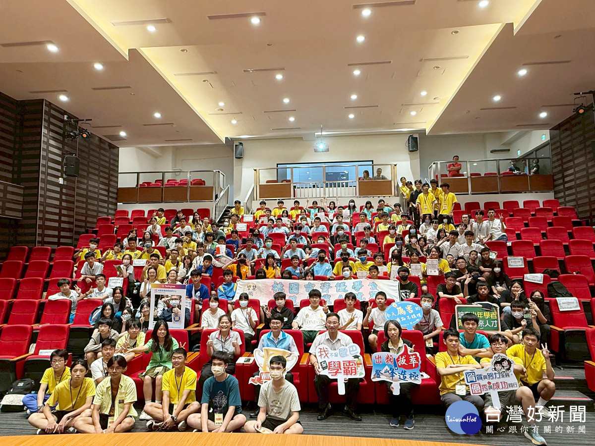 桃園市國民中學資賦優異學生        智慧小鐵人競賽決賽