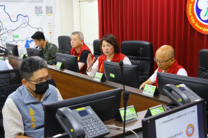 嘉義市長黃敏惠率市府團隊連夜應變，全力動員投入災後重建／嘉義市府提供