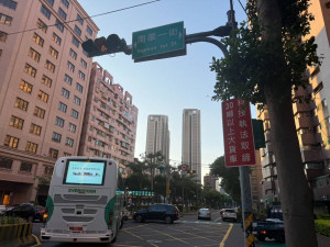 蘆竹區新南路一段大貨車禁行 科技執法7/14日起正式啟用。