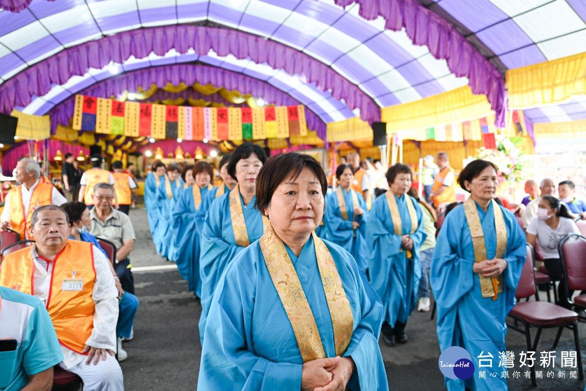 中華玄門總會舉辦桃園祈安錫福法會。<br />
<br />
