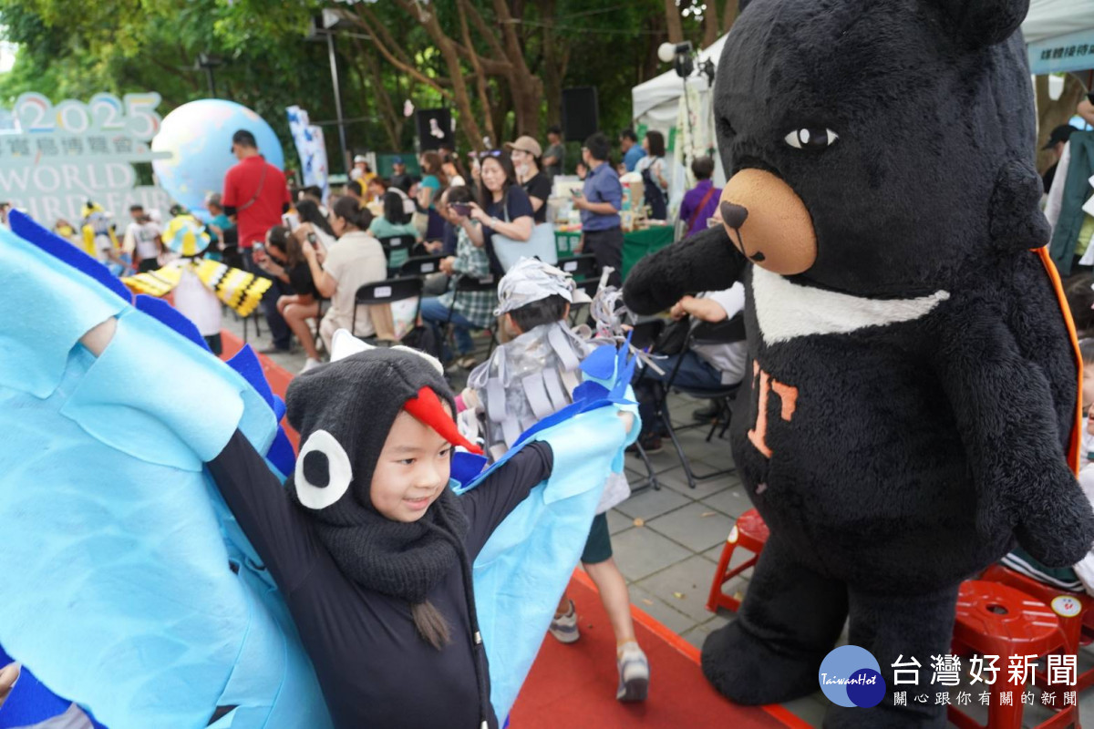 幼兒園變裝走秀。