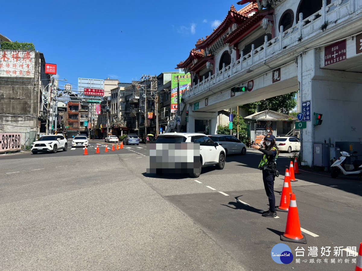 為確保活動期間交通秩序順暢與安全，請民眾配合警方實施交通管制措施。