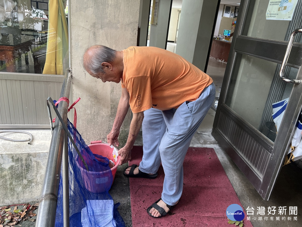 颱風過後防範登革熱威脅  彰化榮家開啟防「蚊」大作戰