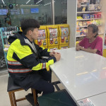 8旬失智婦雨夜迷途，壢警實習生鷹眼助祖孫團員。