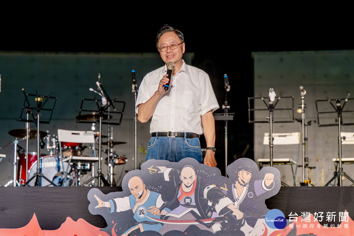 桃園市長張善政於紀念音樂會中致詞。<br />
