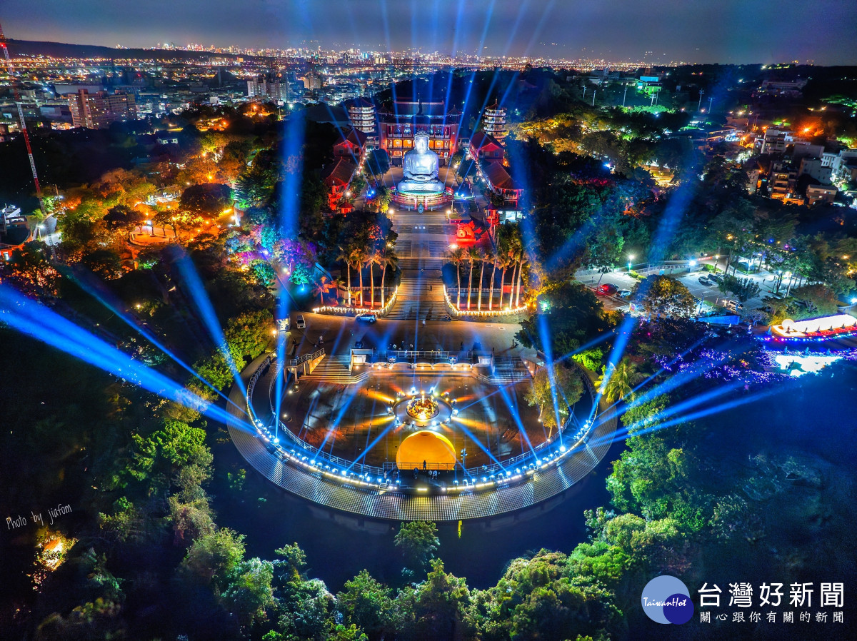 2025彰化月影燈季榮獲國際設計5大獎殊榮。圖／記者鄧富珍翻攝