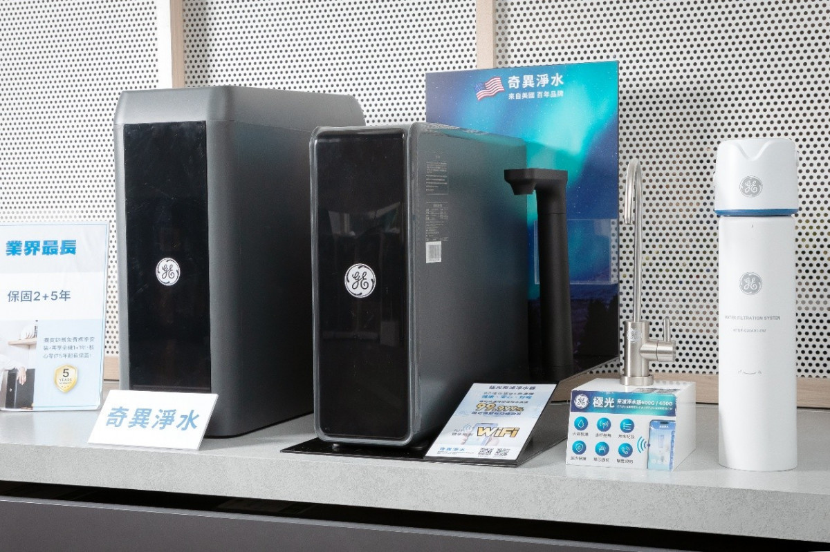 目前「極煦淨熱合一」、「極光800G加大流量」、「極清mini」3款皆在特價，全台通路限時限量只有1,500台，要買要快。（圖片來源/中時新聞網攝）