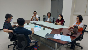 嘉義縣政府新聞行銷處偕消保官前往大揚有線電視公司訪視，了解颱風過後維修復原進度／嘉義縣府提供