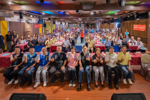 桃園市長張善政出席「114年桃園市市長訪視基層龍潭區座談會」與大家合影。