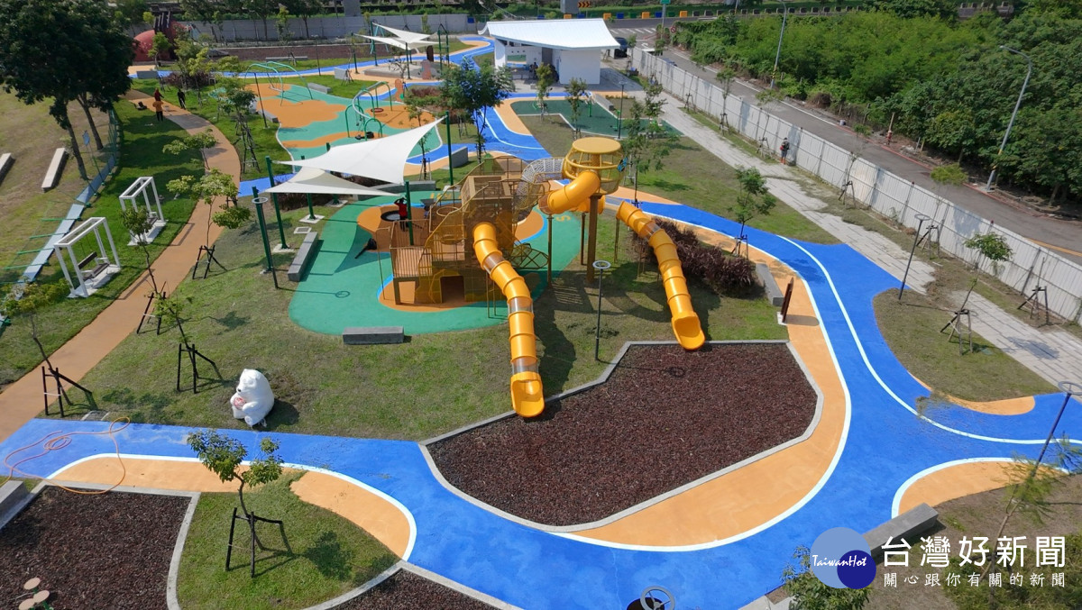 彰化高鐵特定區再添新亮點 ，熊趣米公園及親子公園正式啟用。圖／記者鄧富珍翻攝