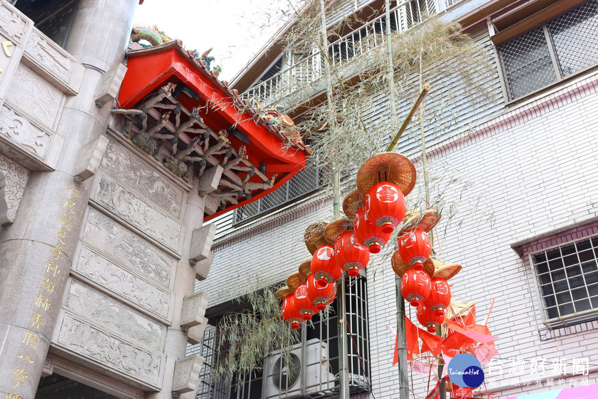 城隍廟保留起鼓、豎燈篙等完整科儀／嘉義市府提供
