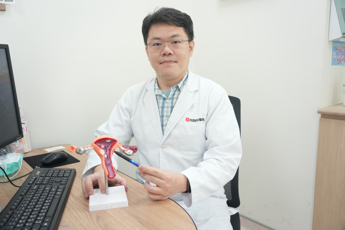 子宮肌腺症是女性常見婦科疾病之一，主要因為子宮內膜組織異位侵入子宮肌層所致。