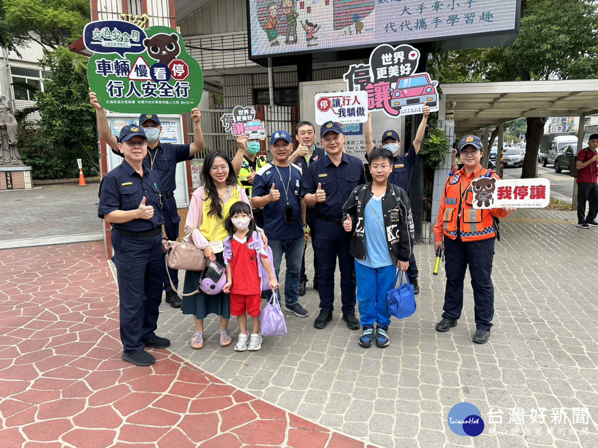 桃園市警局啟動「護童專案」，警力全面守護學童開學安全。