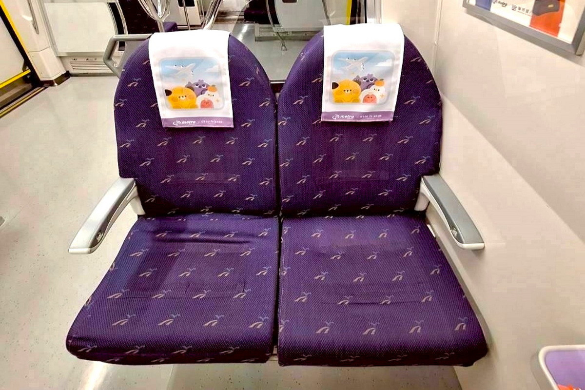 讓旅客享受更舒適的乘車體驗桃捷公司特別推出以「dtto friends」為主題的直達車。<br />
