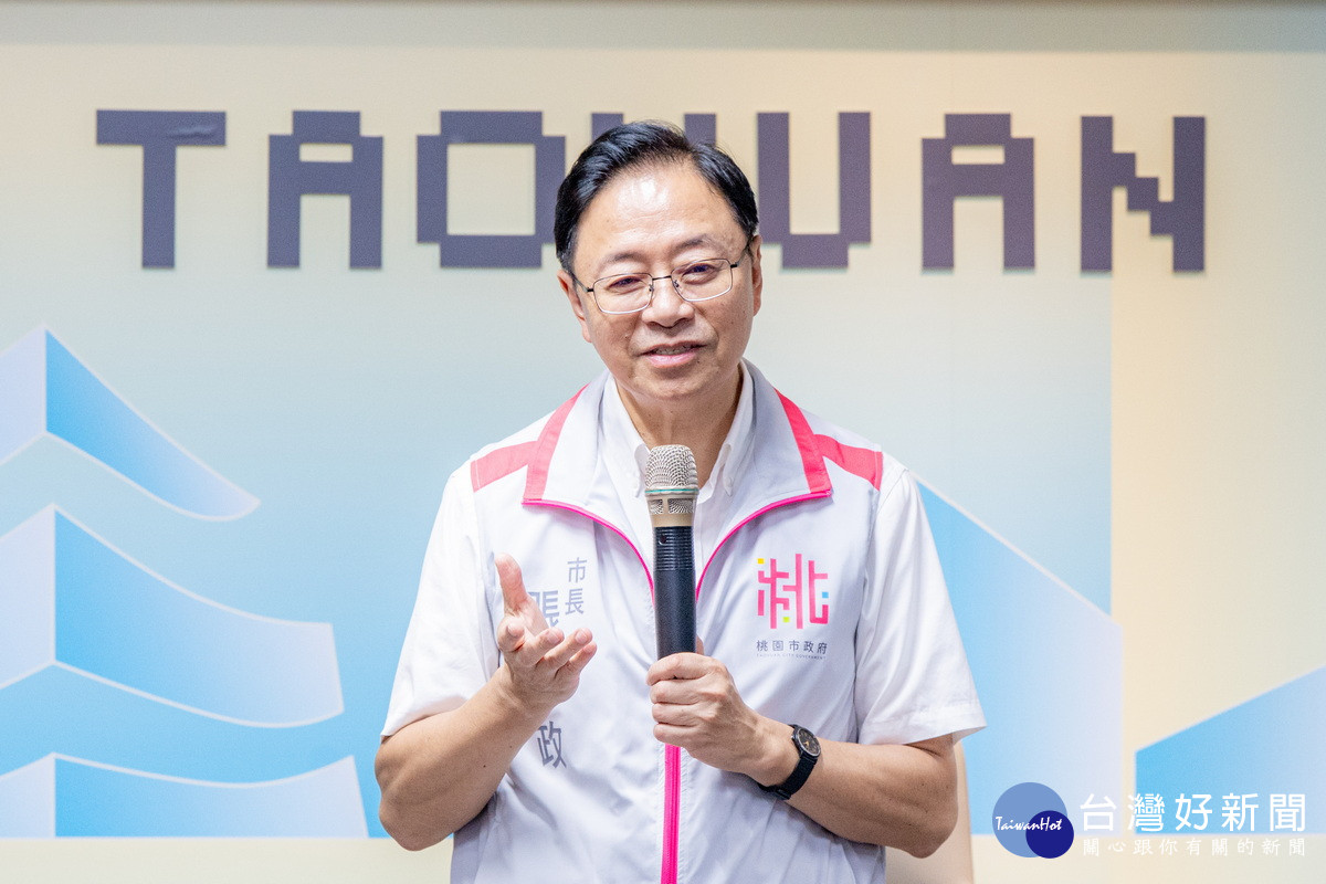 桃園市長張善政於「暖心公益力．大大挺兒少」捐贈活動中致詞。<br />
