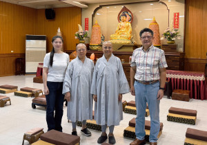 鄭秀英教育事務基金會由董事長張志成代表前往安慧學苑捐助修繕費用10萬元／鄭秀英教育事務基金會提供