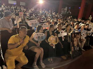 突破：三千米的泳士一片今日在南投戲院特映。（記者扶小萍攝）