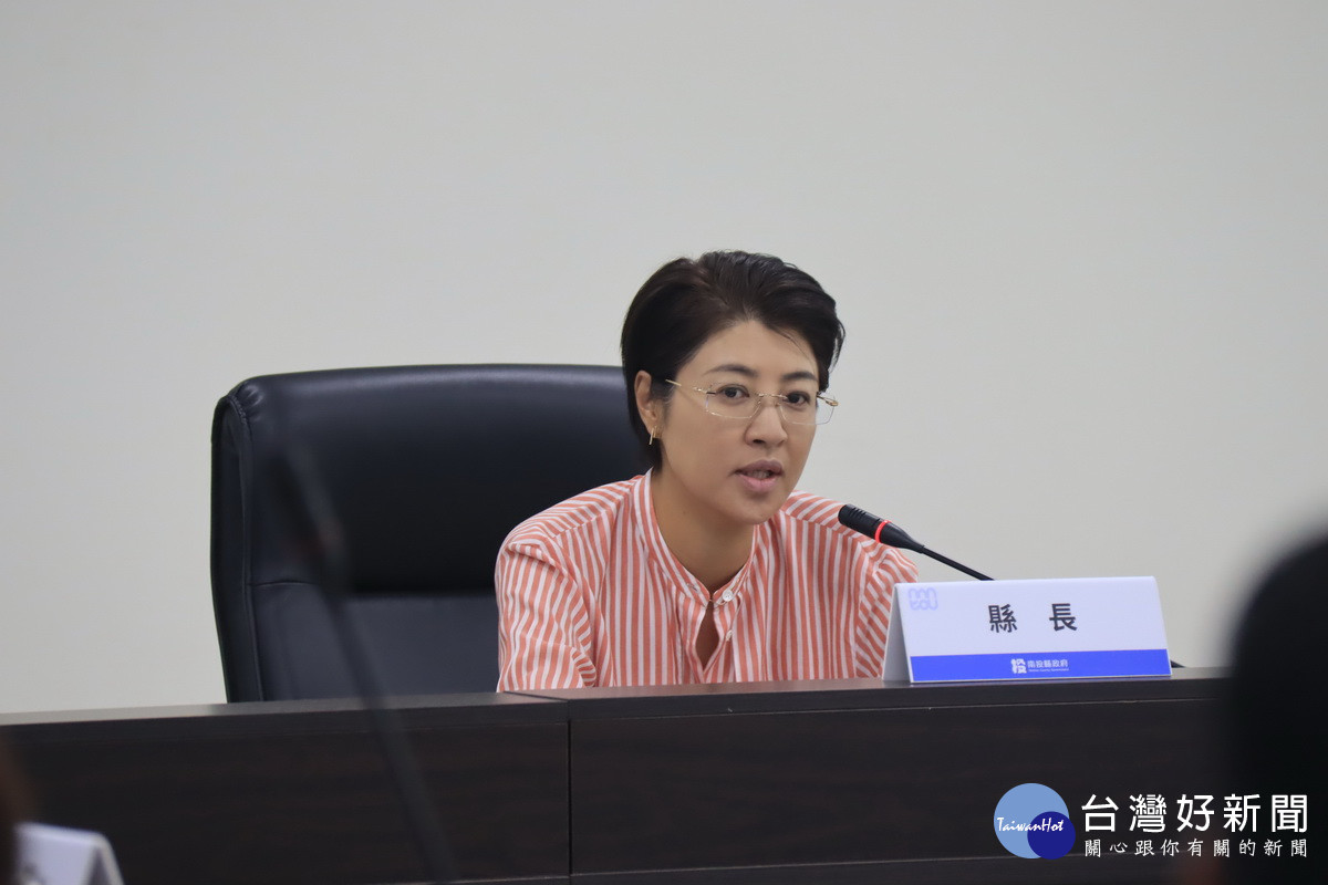 許縣長籲中央盡速確定給予地方穩定財源以利施政。（記者扶小萍攝）